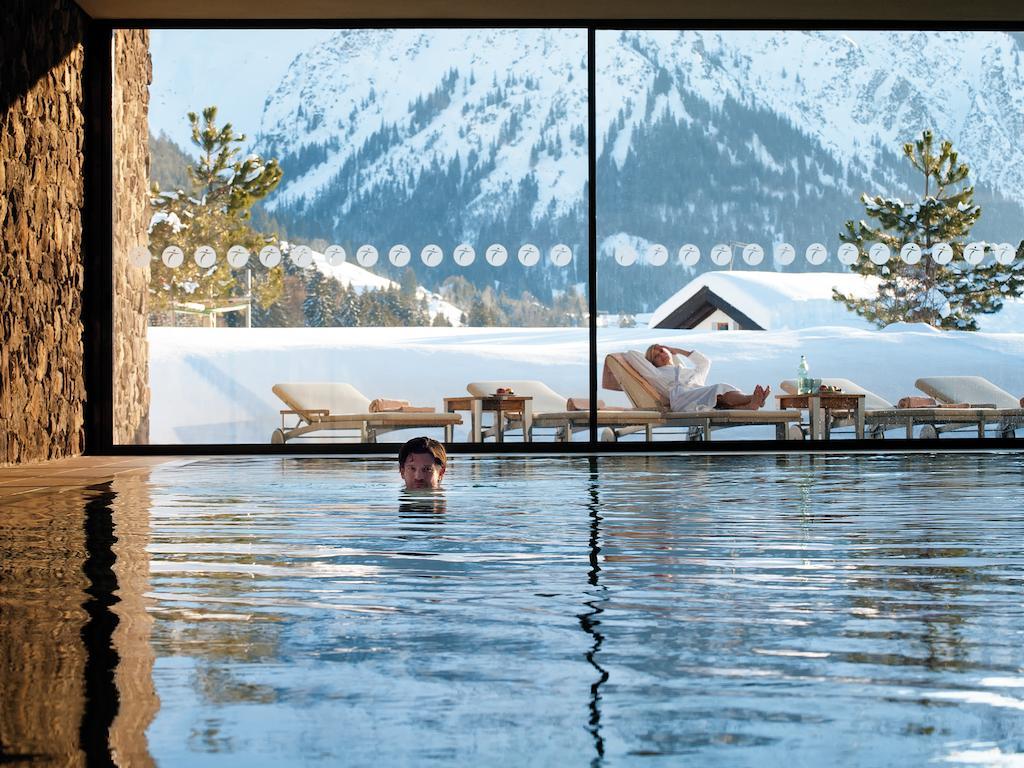 A-Rosa Ifen Hotel Kleinwalsertal Hirschegg  Dış mekan fotoğraf The spa at The Lodge at Blue Sky
