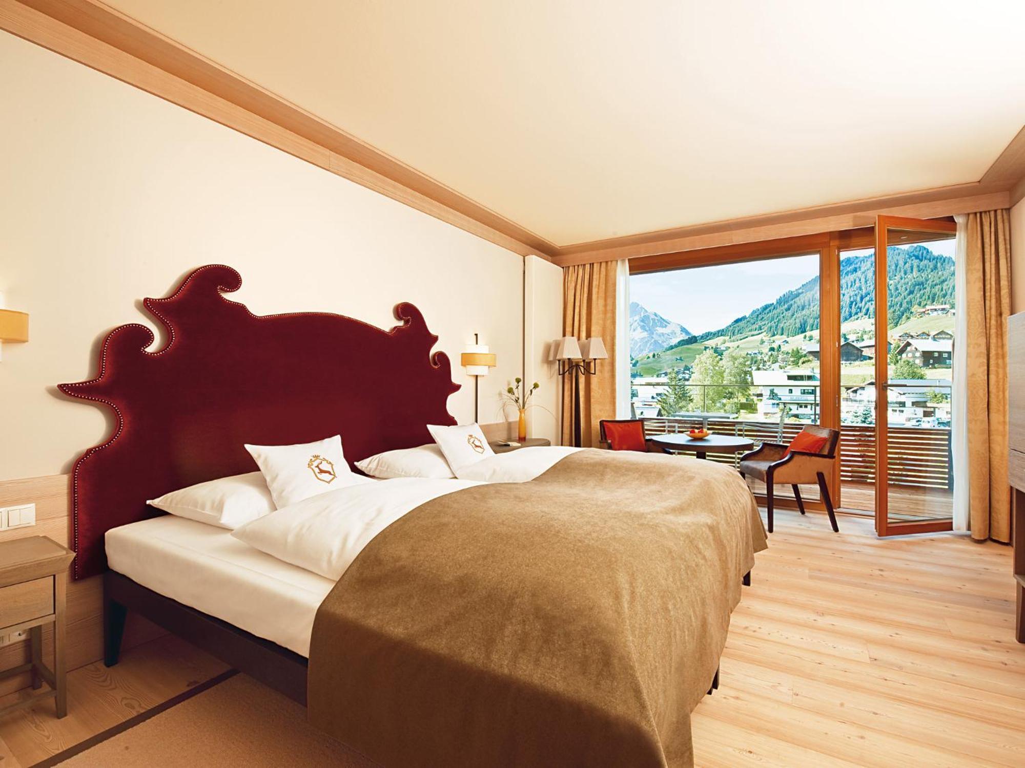 A-Rosa Ifen Hotel Kleinwalsertal Hirschegg  Oda fotoğraf A typical room at the Hotel Axelmannstein