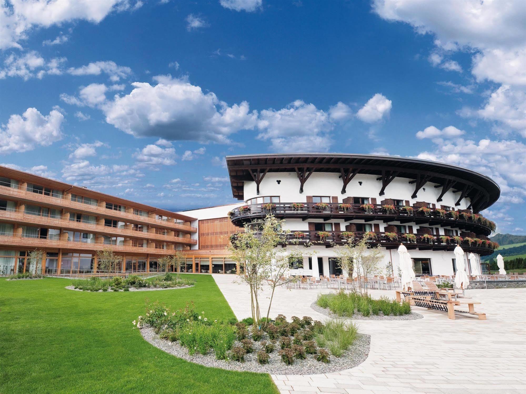 A-Rosa Ifen Hotel Kleinwalsertal Hirschegg  Dış mekan fotoğraf The Hotel Axelmannstein