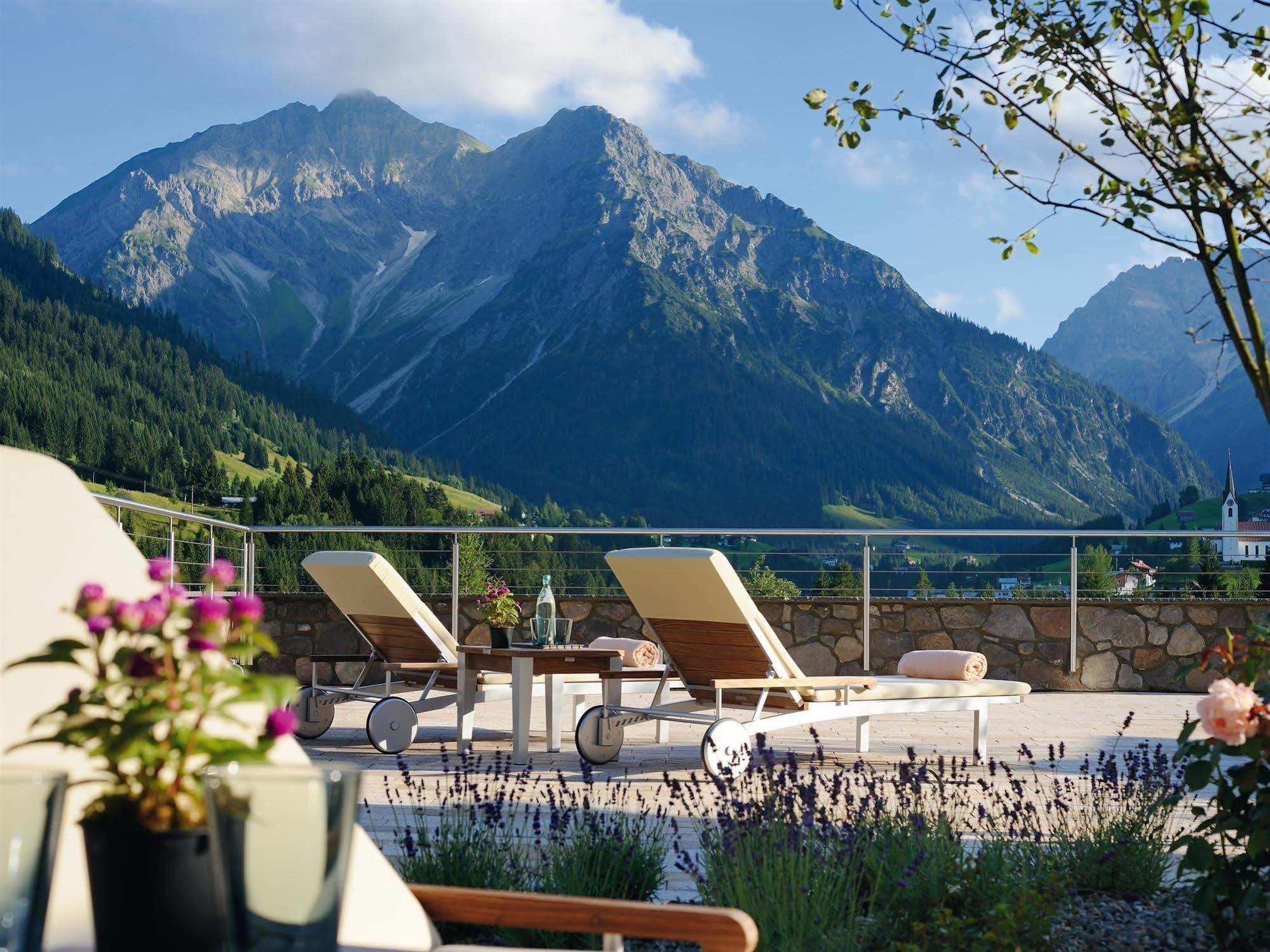 A-Rosa Ifen Hotel Kleinwalsertal Hirschegg  Dış mekan fotoğraf View from the hotel